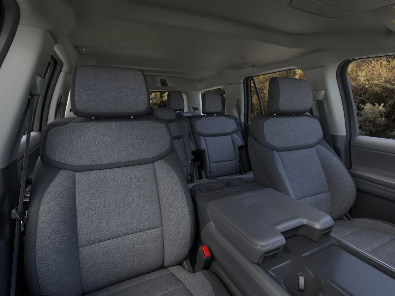 New 2026 Oxford White Ford Active image 34
