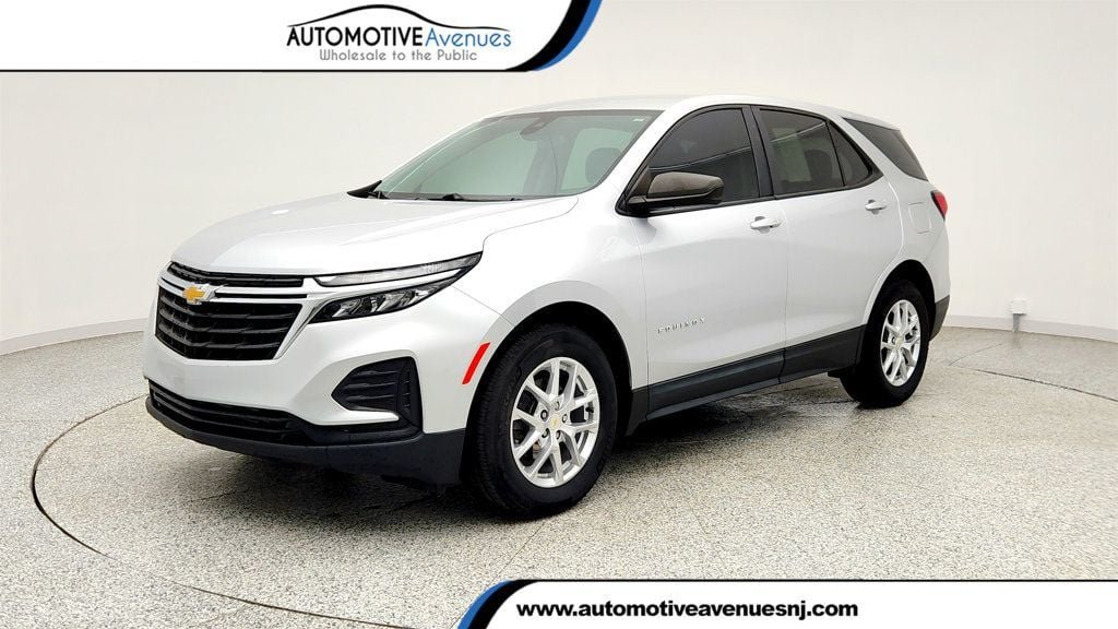 2022 Chevrolet Equinox LS