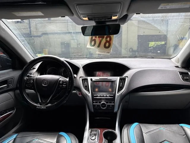 Used 2016  Acura V6 Tech image 11