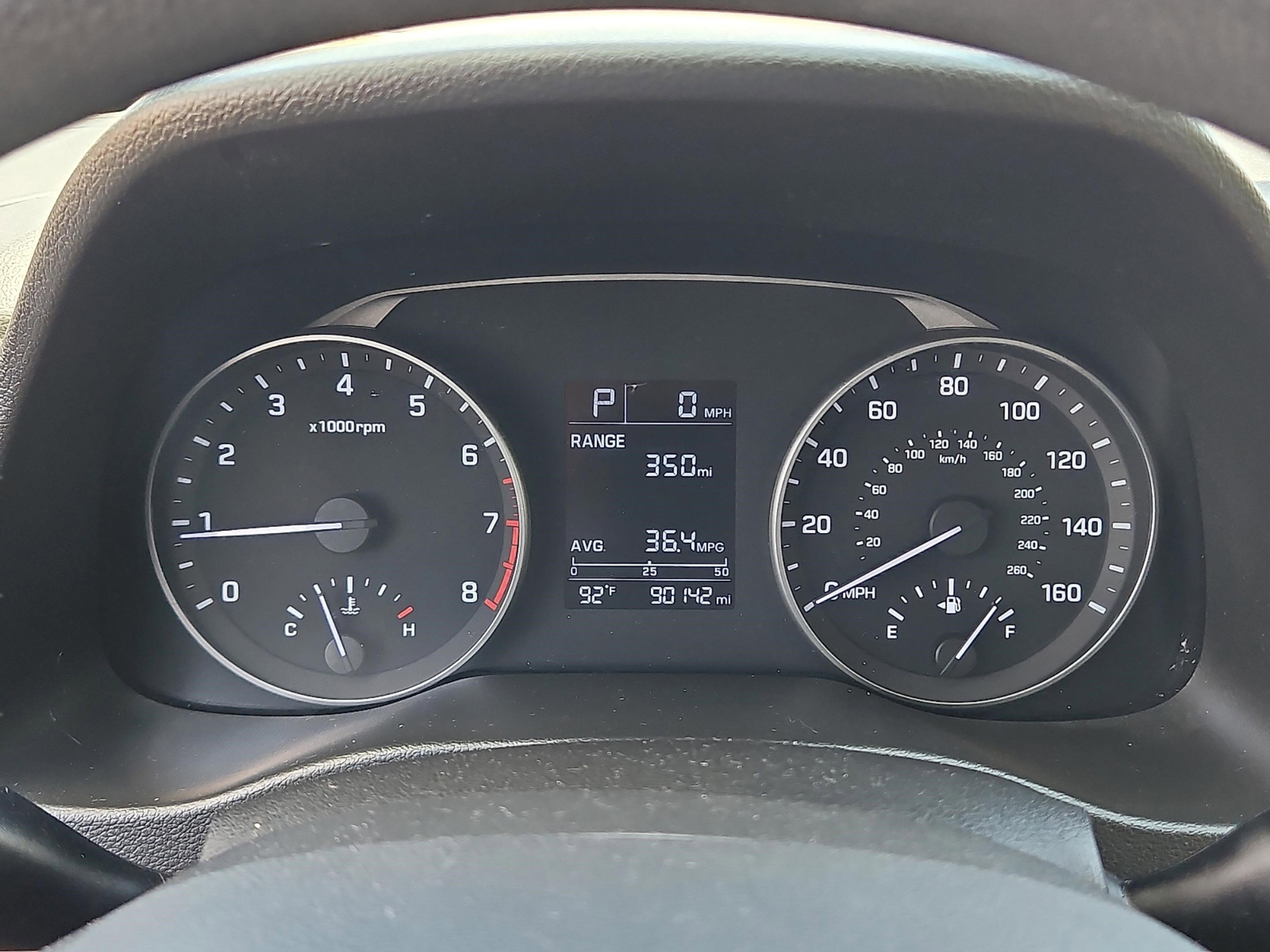 Used 2017 Mineral Beige Hyundai SE image 21
