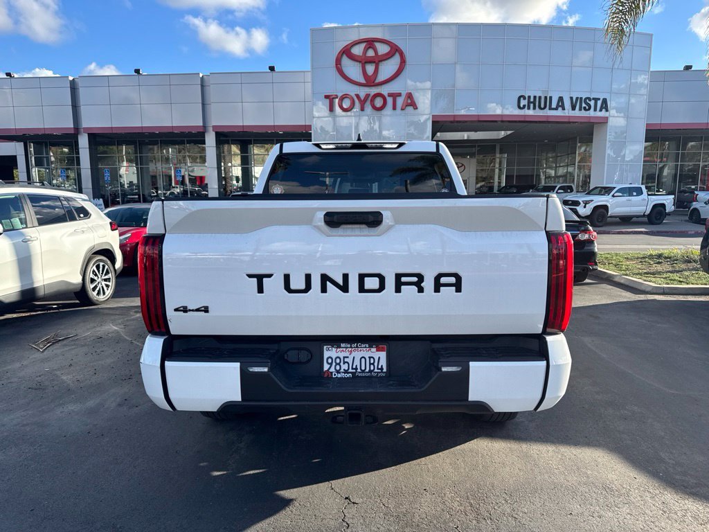 Used 2024 Ice Toyota SR5 image 11
