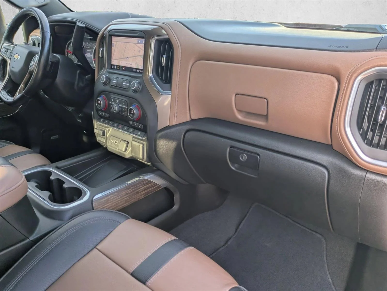 Used 2022 Cherry Red Tintcoat Chevrolet High Country image 21