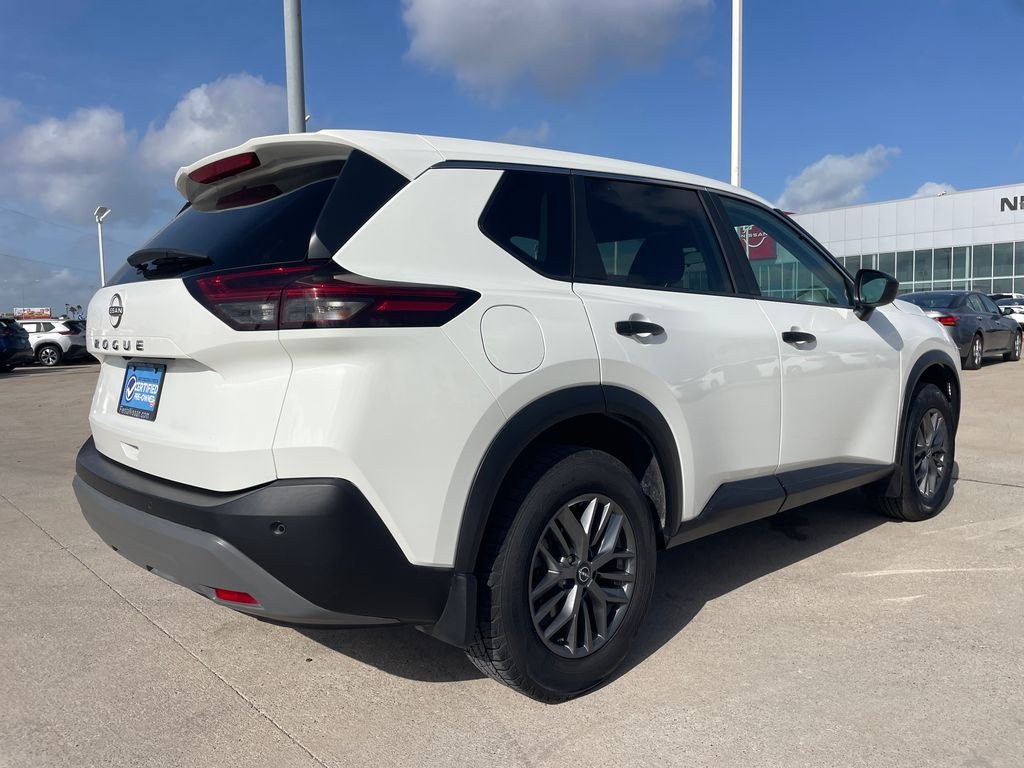 Certified Used 2023 White Nissan S image 5