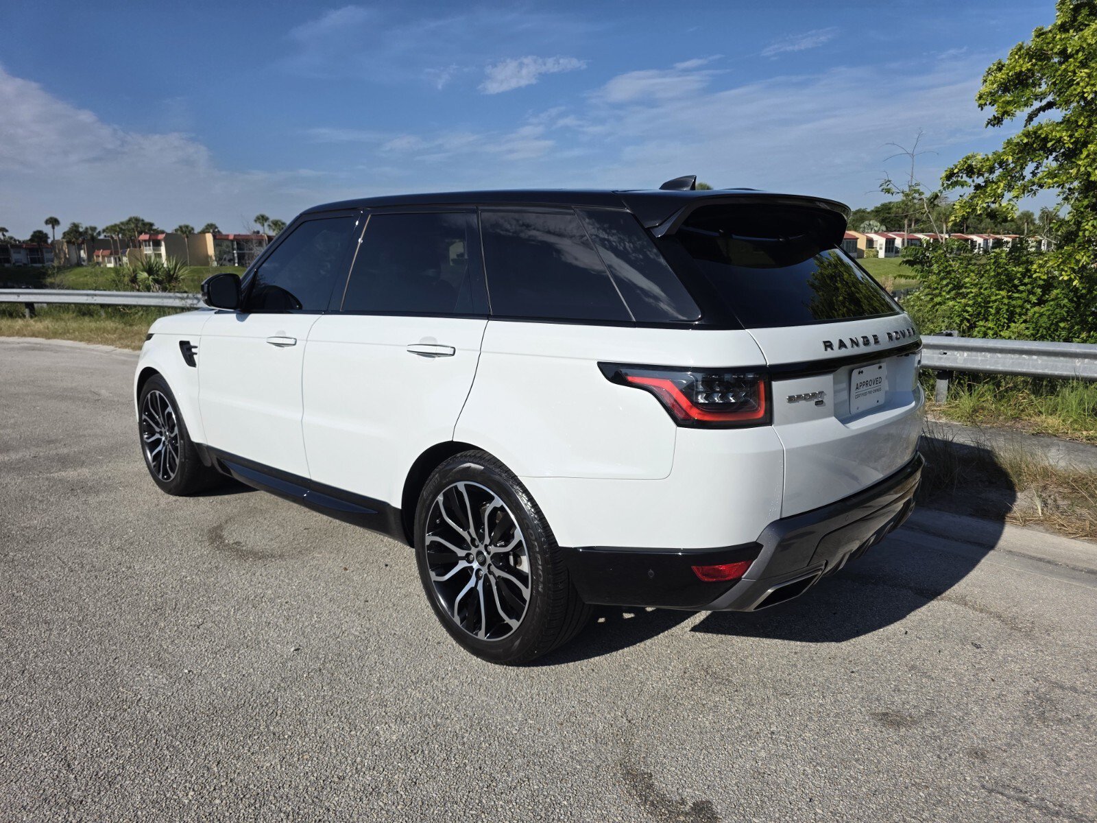 SALWR2SU9MA795618