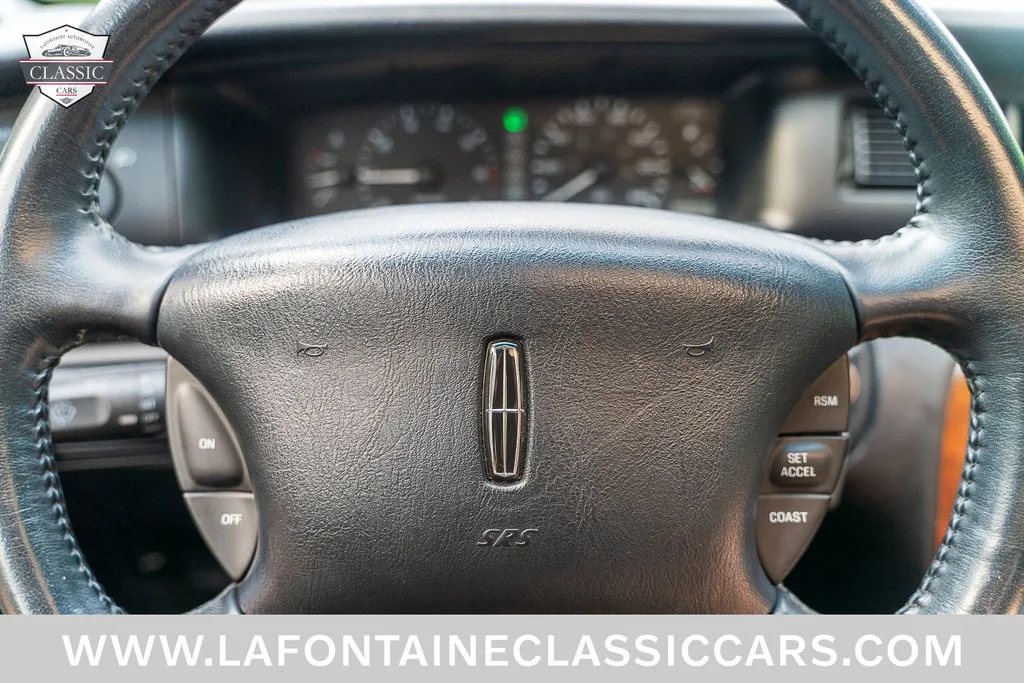 Used 1997  Lincoln LSC image 77