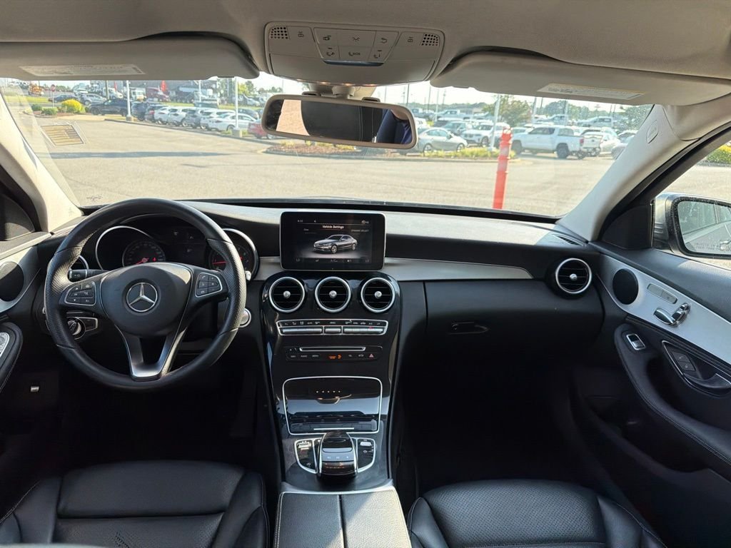 Used 2016 Silver Mercedes-Benz C 300 image 27