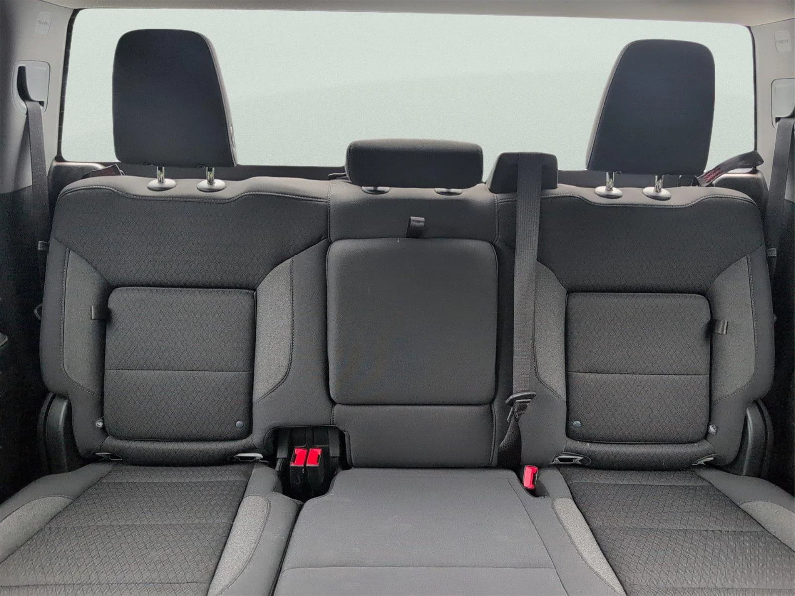 Used 2023 Summit White GMC Elevation image 28