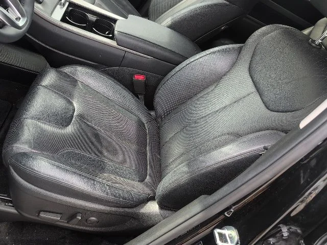 Used 2020 Black Hyundai SEL image 19