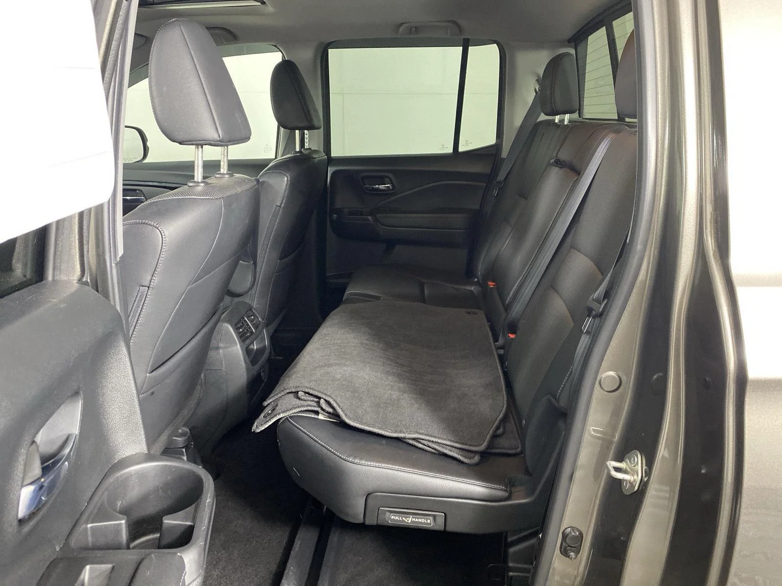Used 2020 Pacific Pewter Metallic Honda RTL-E image 23