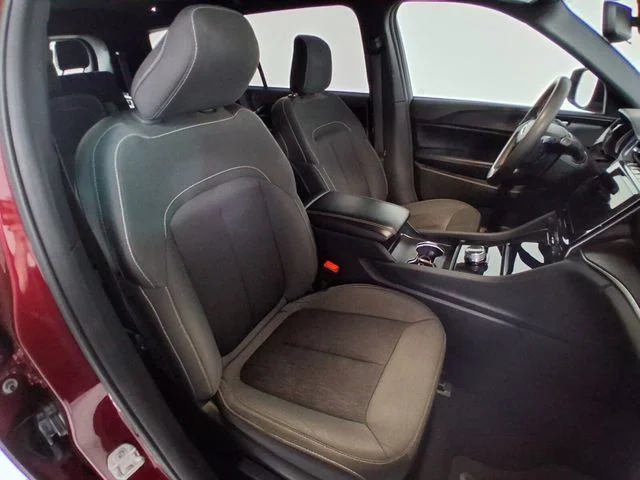 Used 2024 Red Jeep Laredo image 14