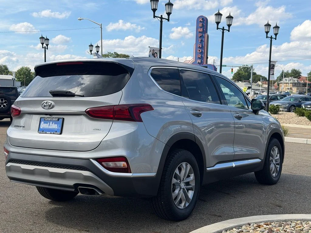 Used 2020 Silver Hyundai SEL image 5