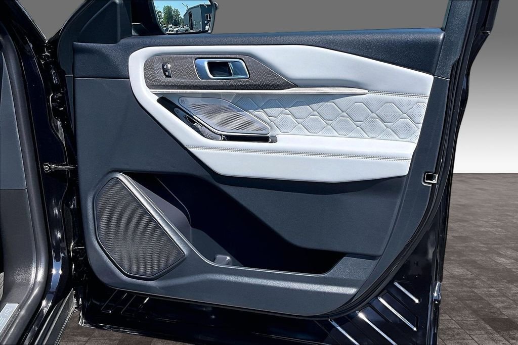 2026 Ford Explorer Platinum - Photo 29