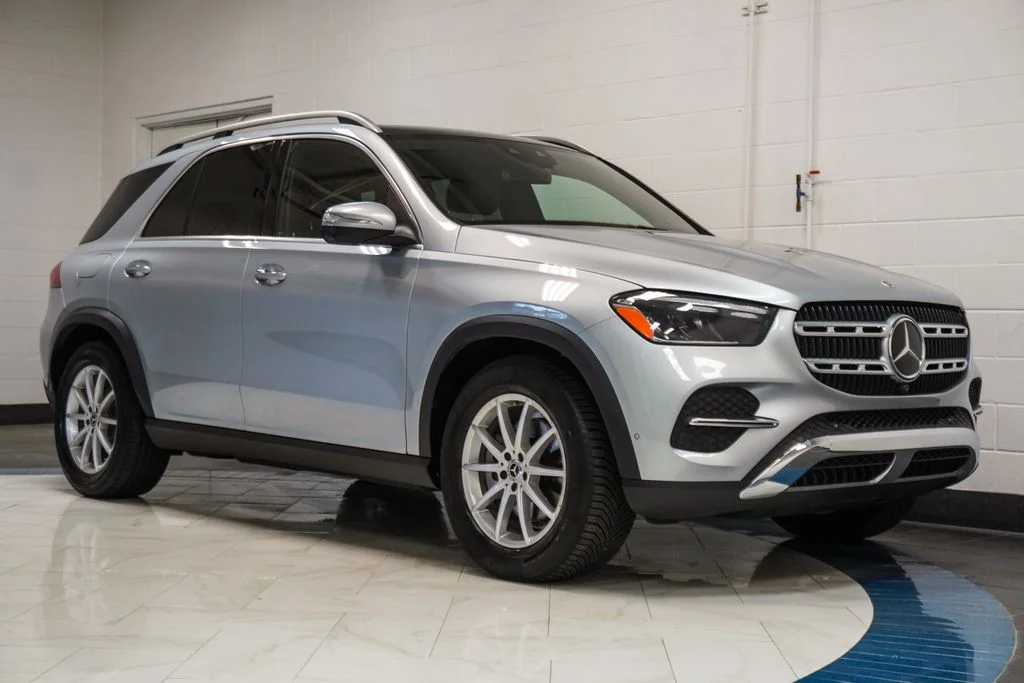 Used 2025 Gray Mercedes-Benz GLE 350 image 5