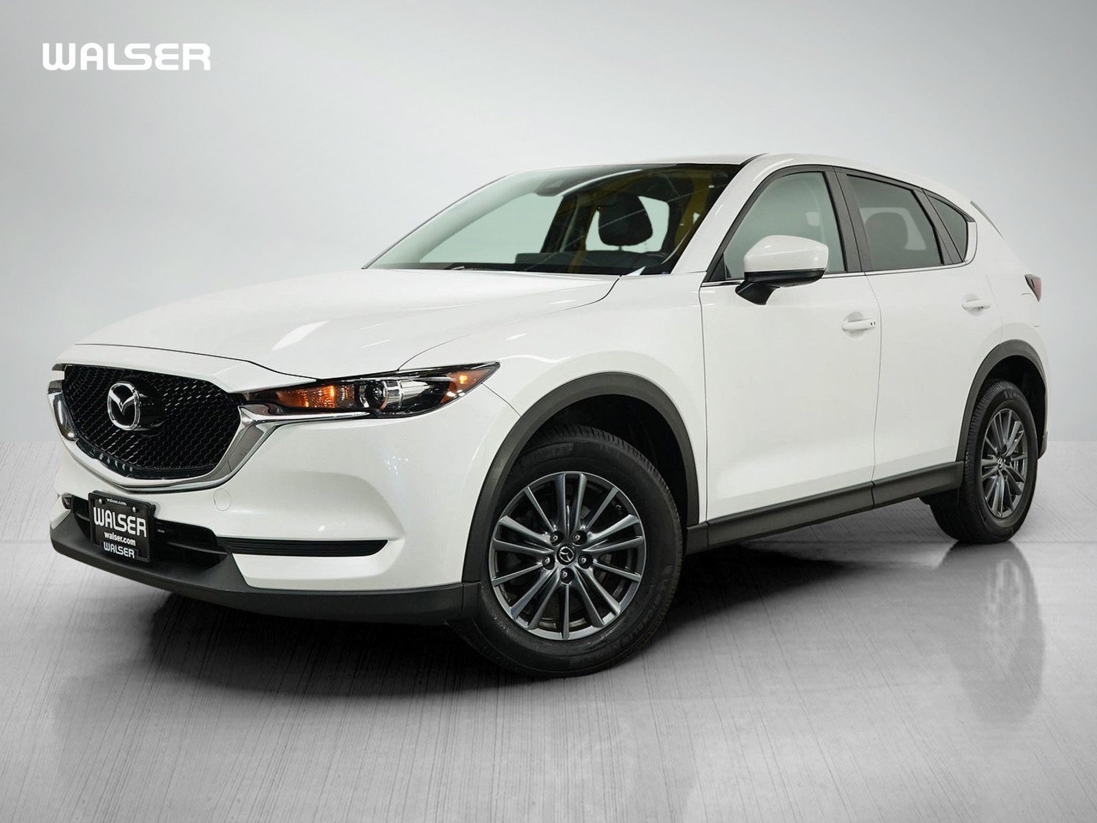 Used 2017 Snowflake White Pearl Mica Mazda Touring image 1