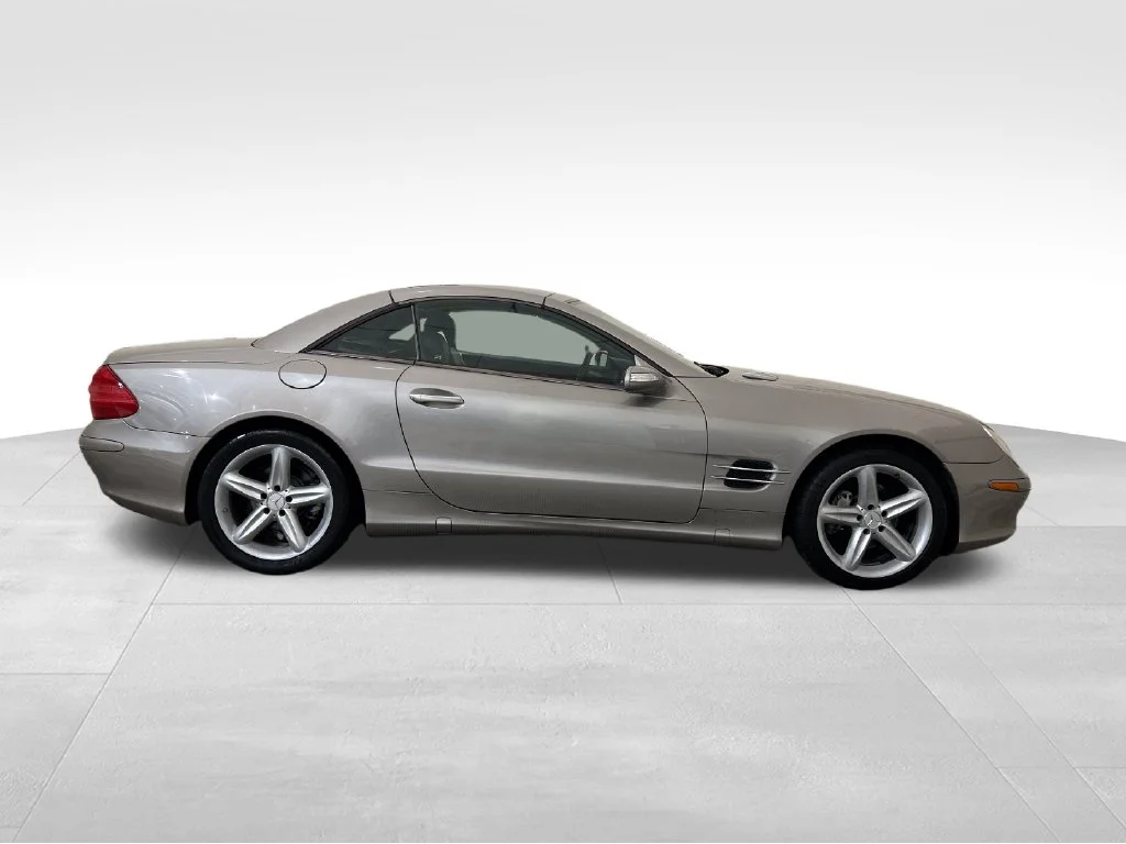 Used 2006 Gray Mercedes-Benz SL 500 image 6