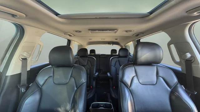Used 2025 Everlasting Silver Kia S image 10
