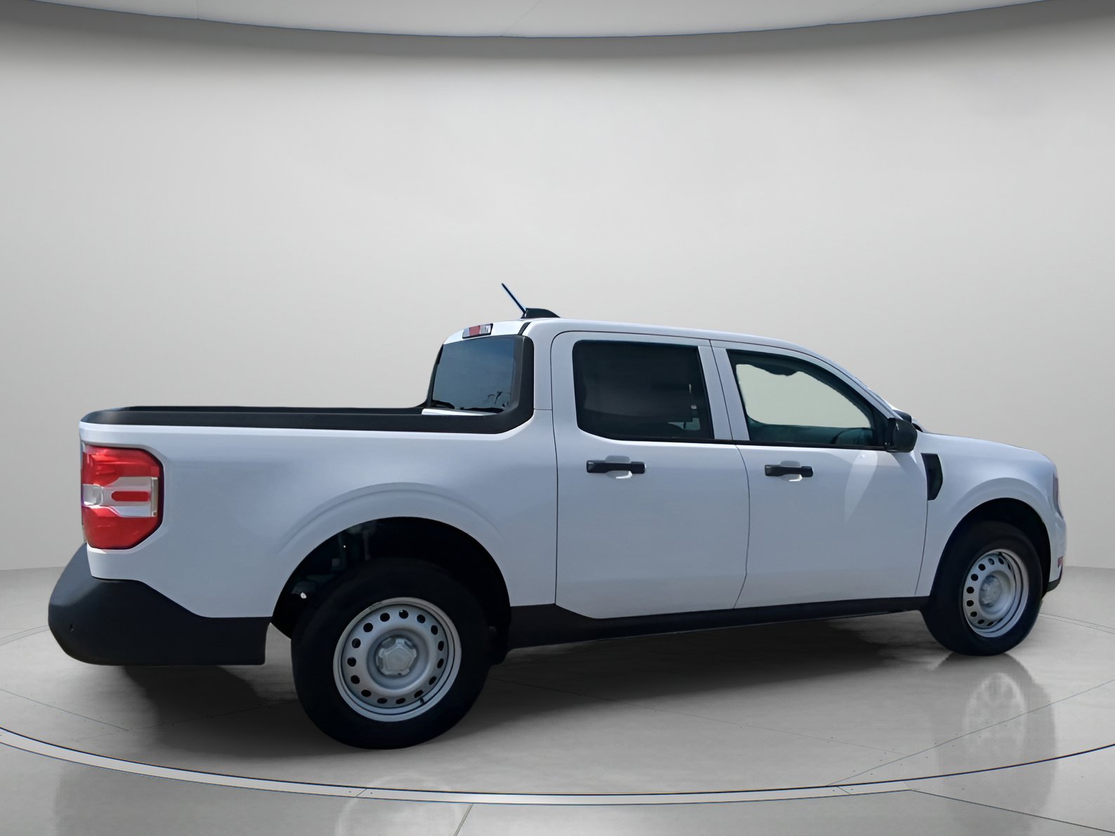 2026 Ford Maverick XL - Photo 27