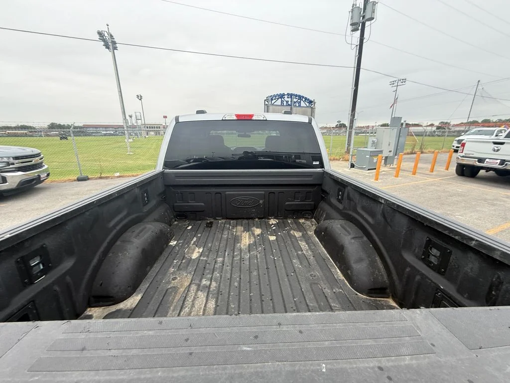 Used 2025 Silver Ford XLT image 19