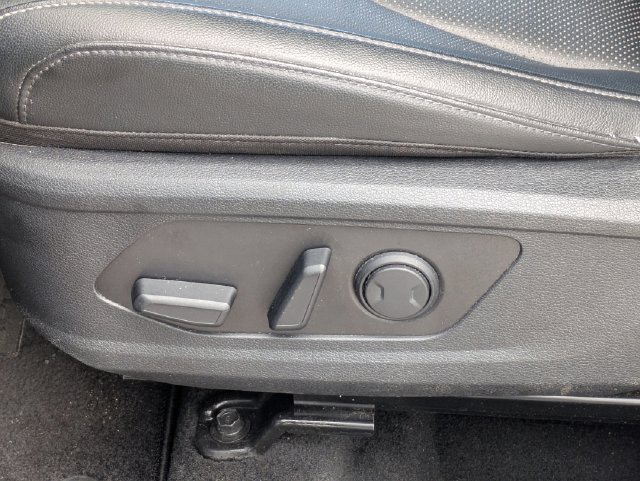 Used 2024 Blue Kia EX image 16