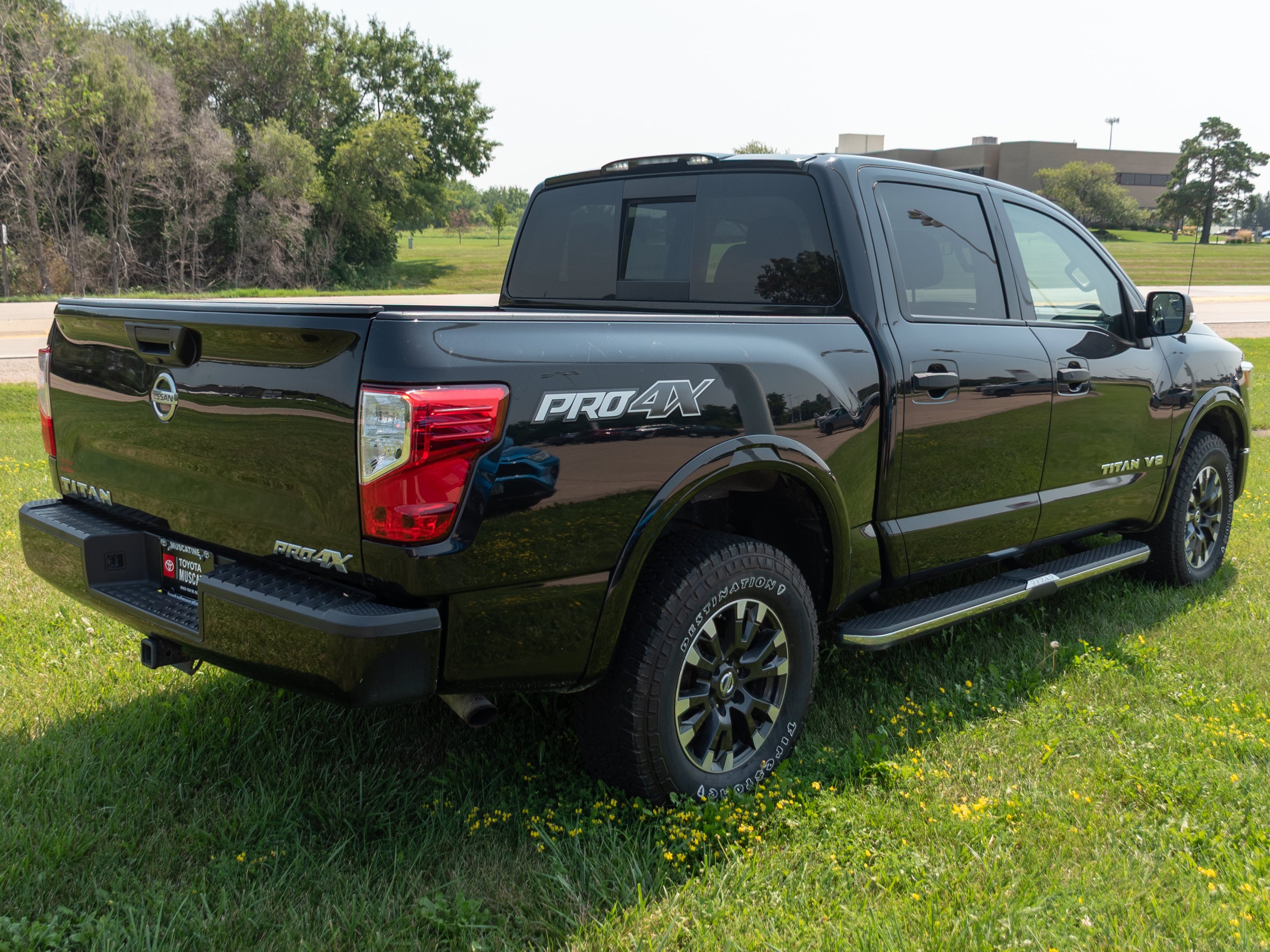 2019 Nissan Titan PRO-4X - Photo 19