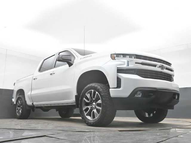 Used 2021 Beige Chevrolet RST image 38