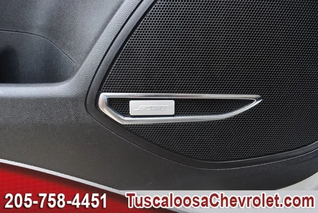 Used 2024 Summit White Buick Preferred image 17