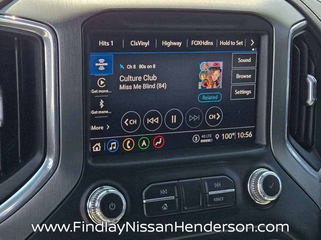 Used 2021 Silver GMC Denali image 27