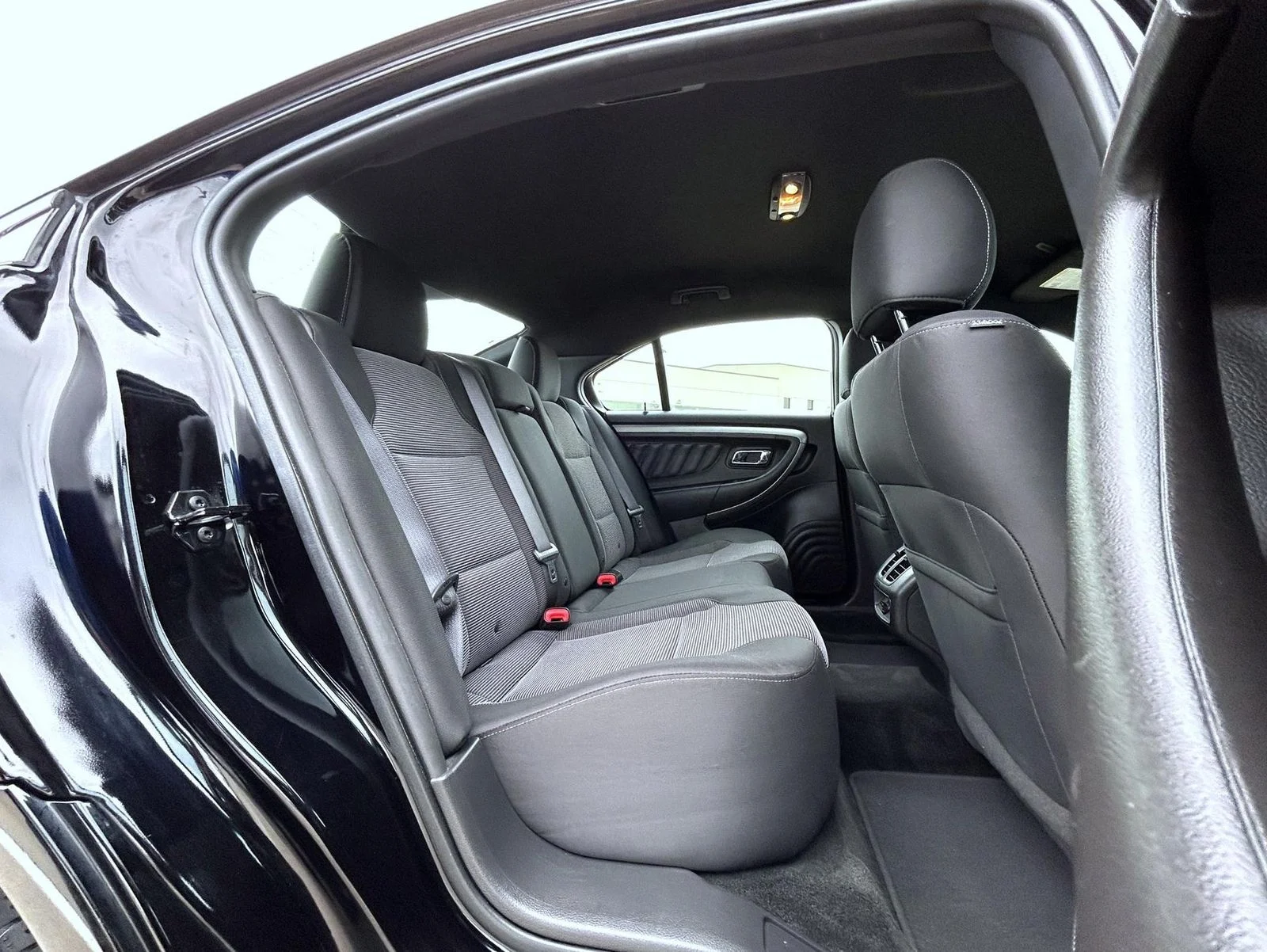 Used 2016 Black Ford SEL image 18