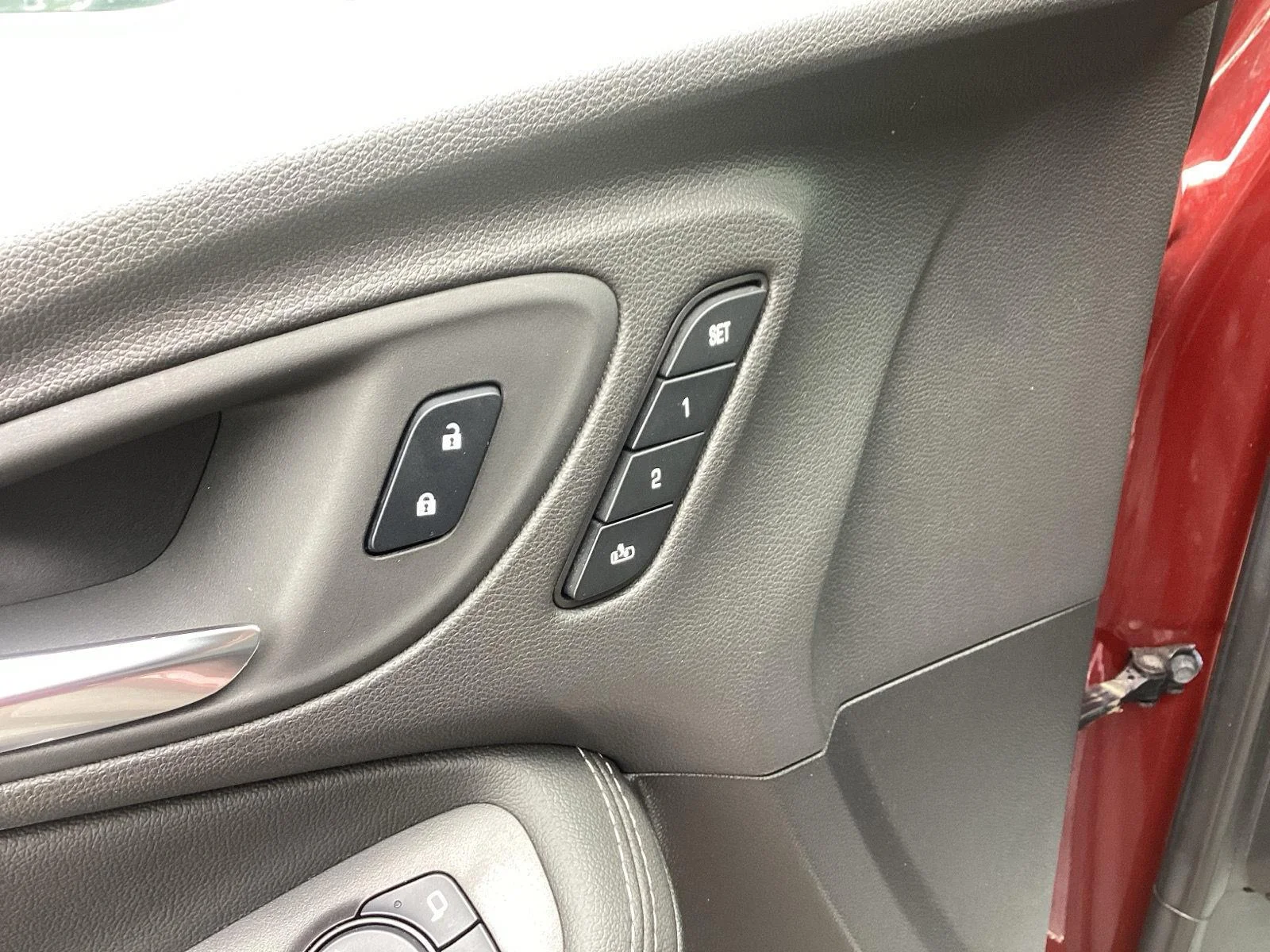 Used 2023 Cinnabar Metallic Buick Essence image 18