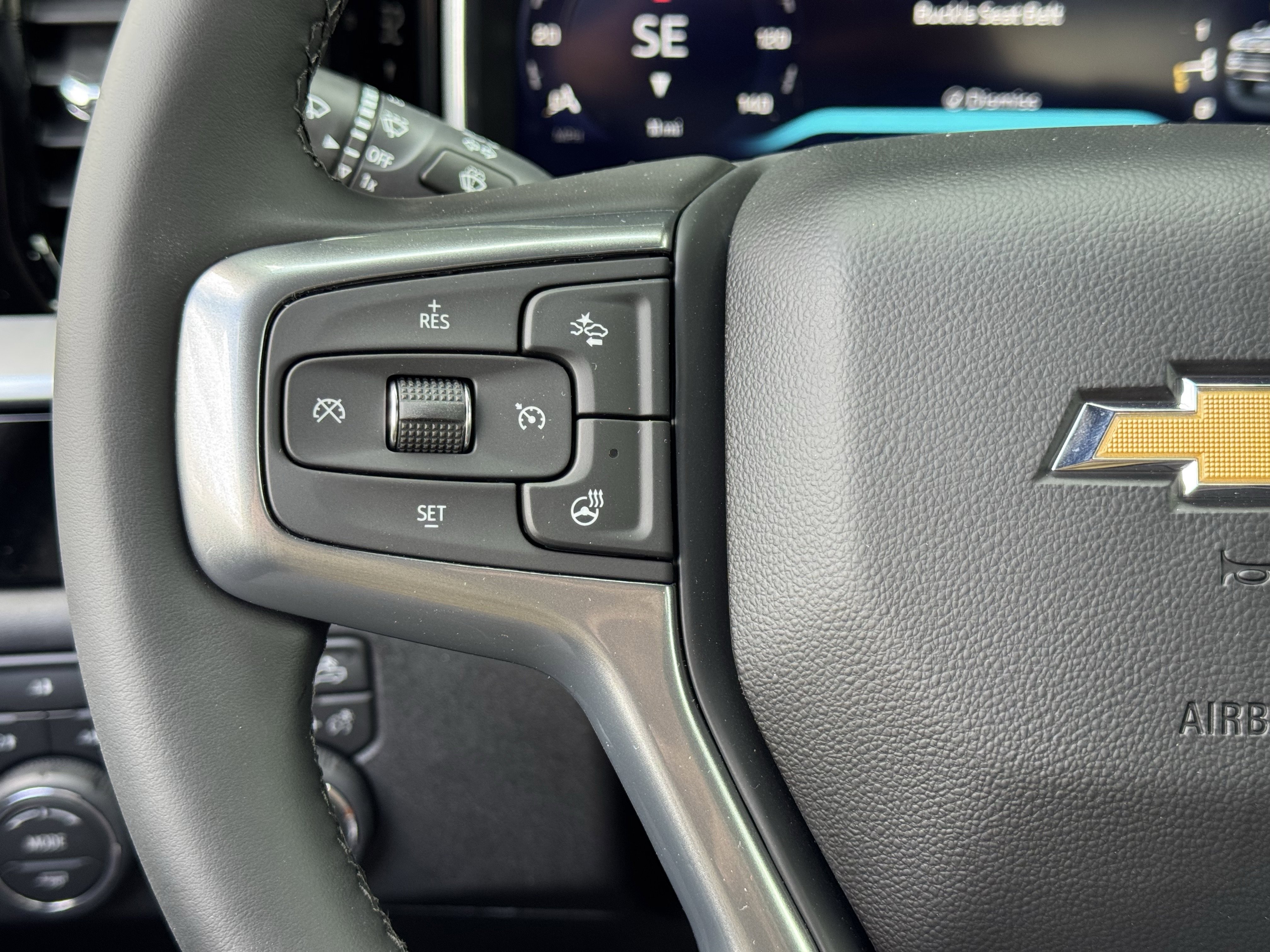 New 2026 Summit White Chevrolet LT image 26