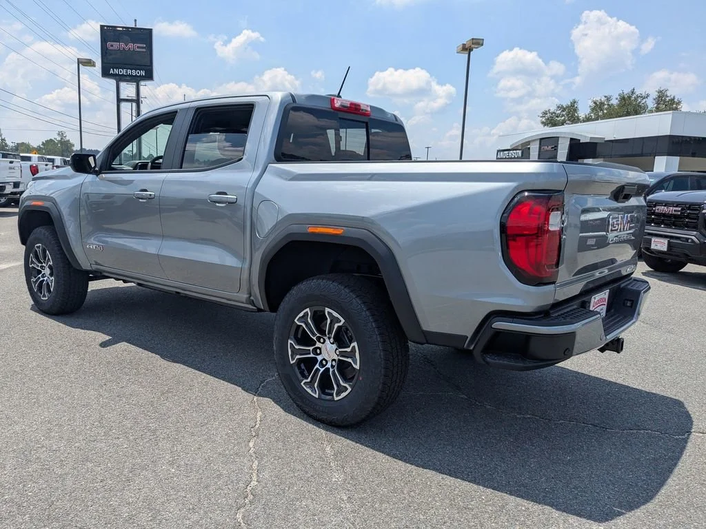 2025 GMC Canyon AT4 - Photo 6