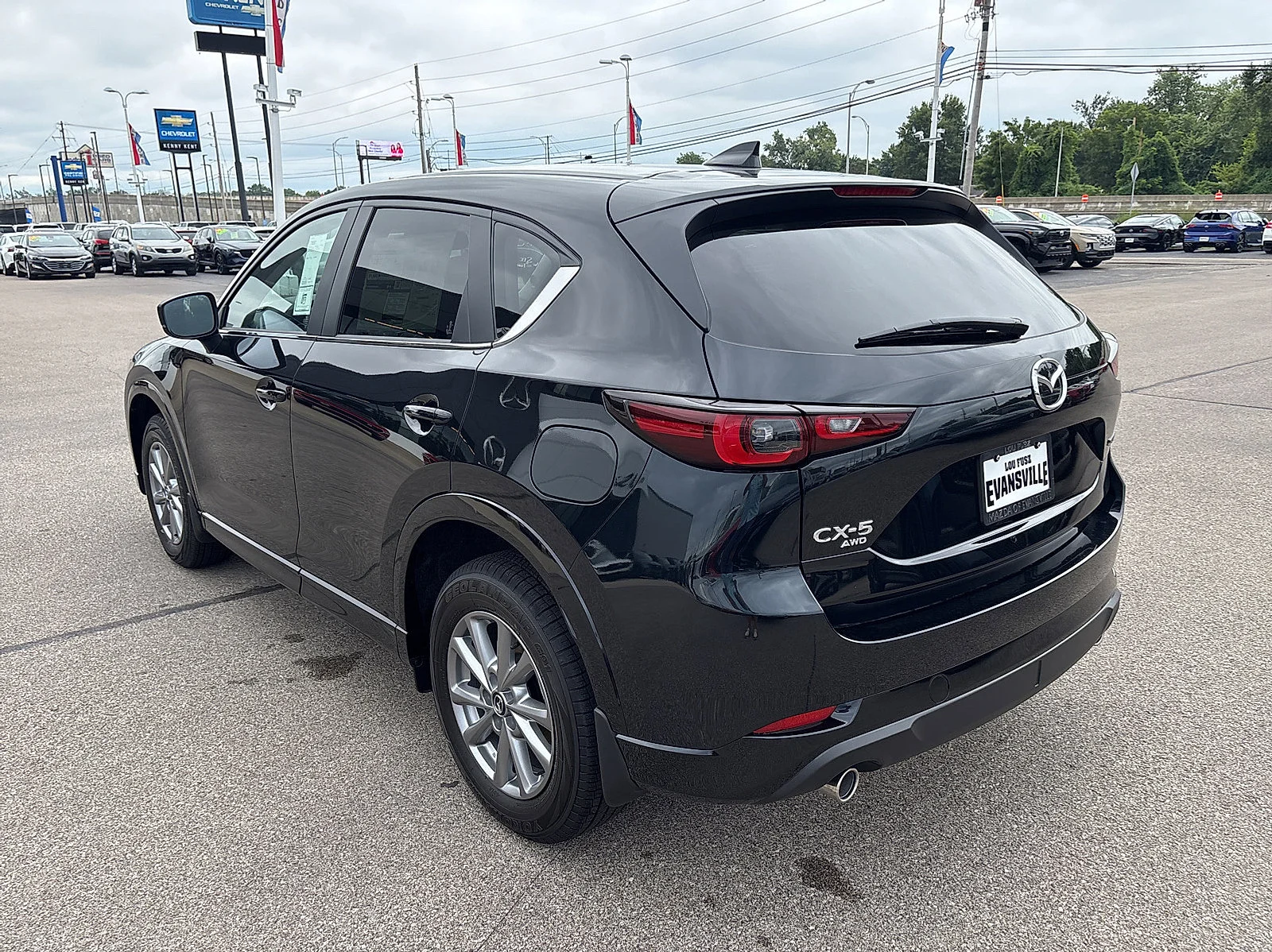 2025 Mazda CX-5 S Preferred package - Photo 5