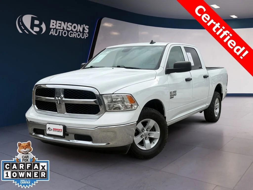 2023 RAM 1500 Classic SLT 4x4 Crew Cab 5'7's photo