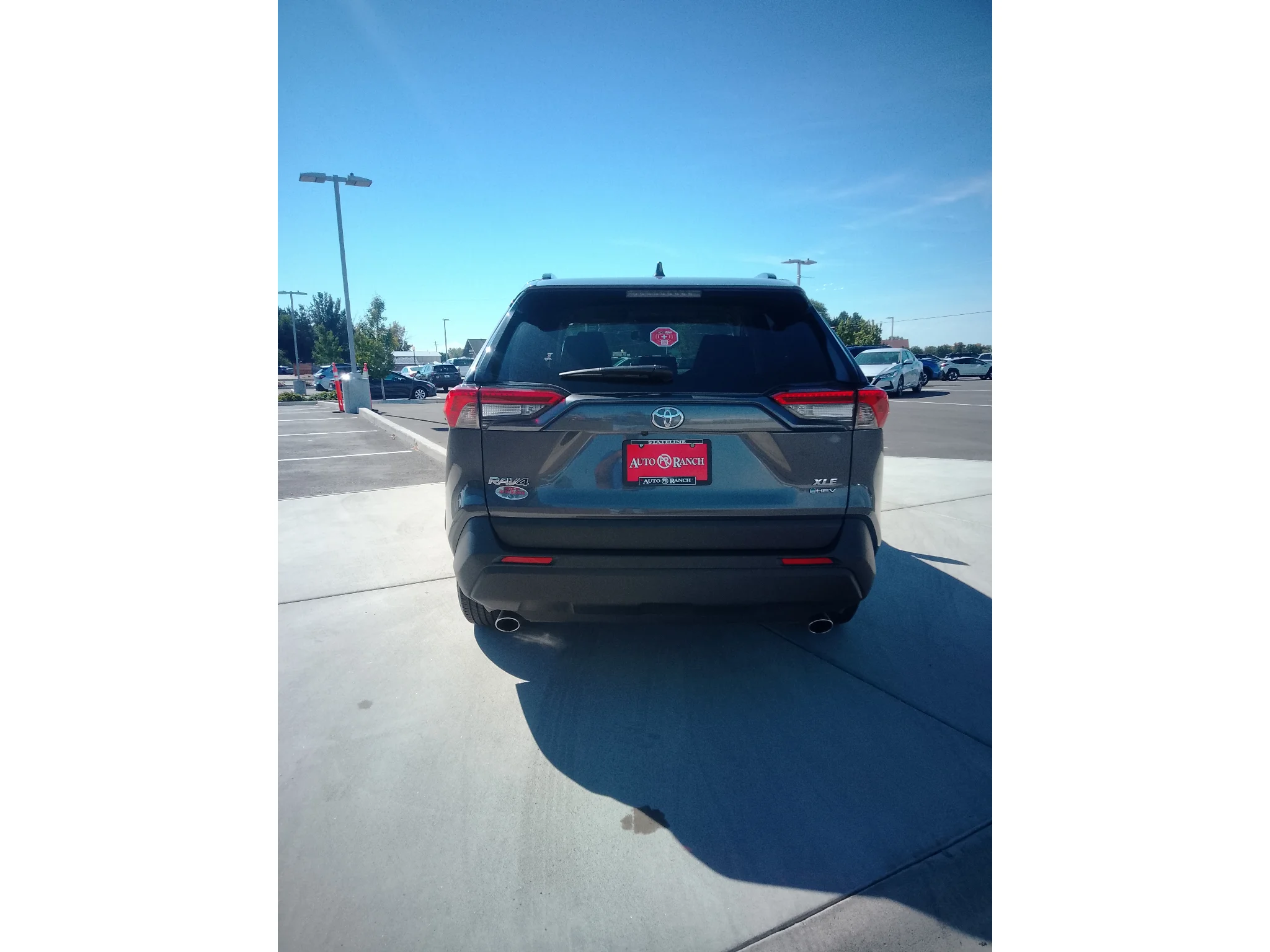 Used 2025 GRAY Toyota XLE image 3