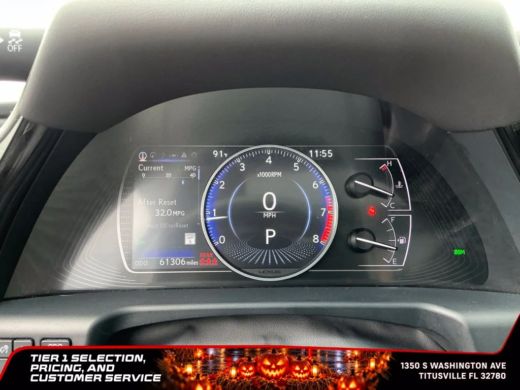 Used 2024 White Lexus 350 image 30