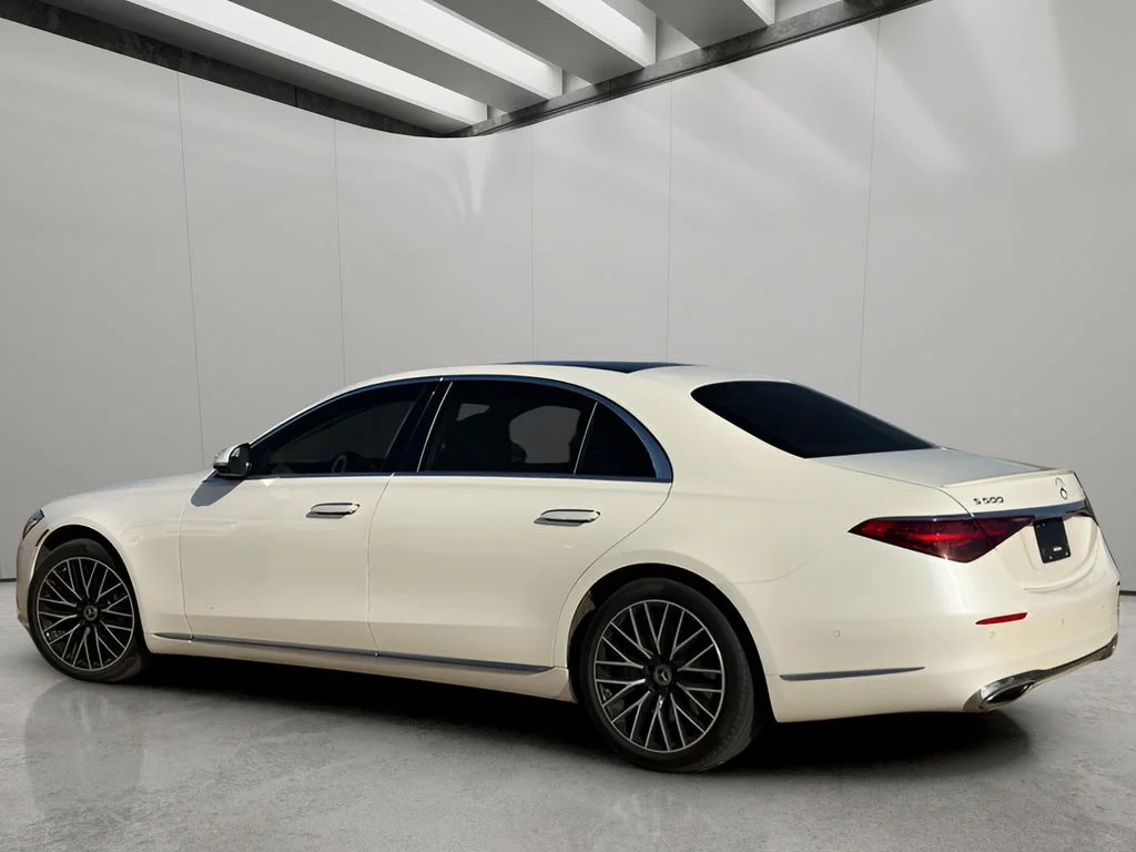 Used 2023 MANUFAKTUR Diamond White Mercedes-Benz S500 4MATIC® image 3