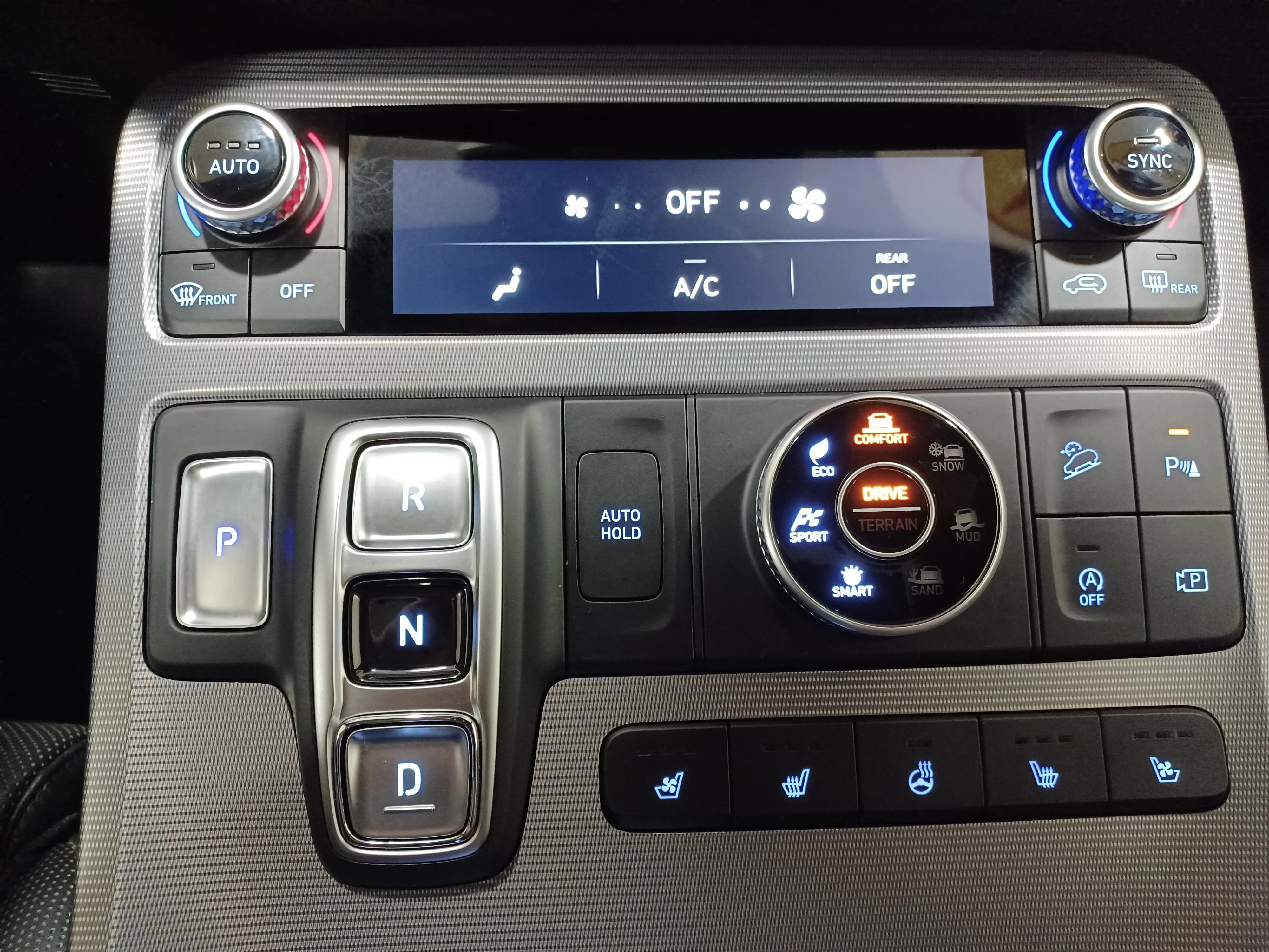 Certified Used 2024 Abyss Black Hyundai Ultimate Calligraphy AWD*7 Pass | Adaptive Cruise | Remote Start | Nav | 360 Cam | Cooled Leather image 19