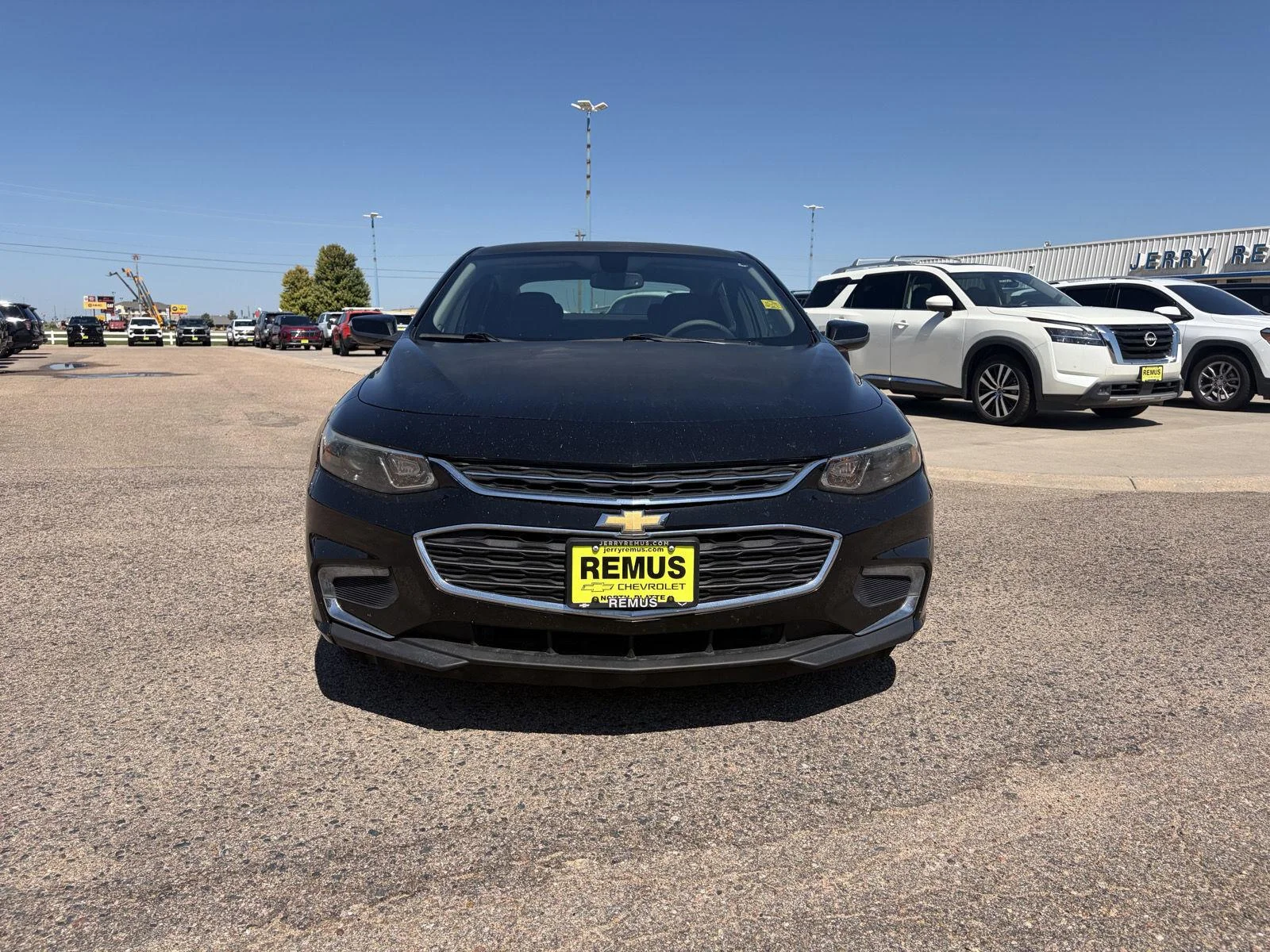 Used 2017 Chevrolet Malibu 1LT with VIN 1G1ZE5ST4HF127641 for sale in North Platte, NE
