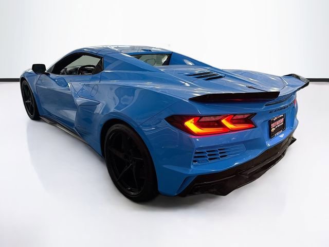 2025 Chevrolet Corvette 3LZ - Photo 8