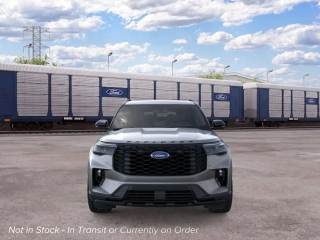 New 2026 Carbonized Gray Metallic Ford ST-Line image 6