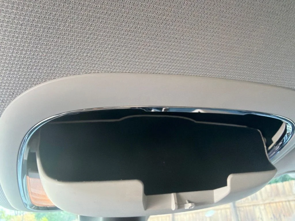 Used 2019 Gray Jeep Limited image 18