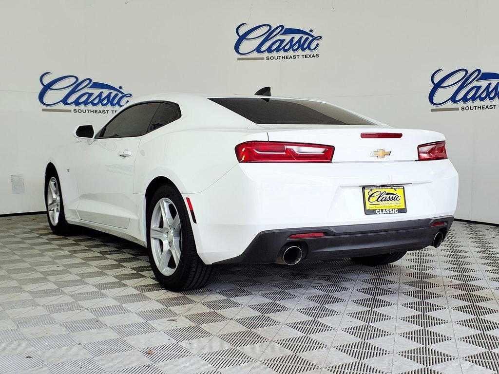 Used 2016 SUMMIT WHITE Chevrolet 1LT image 2