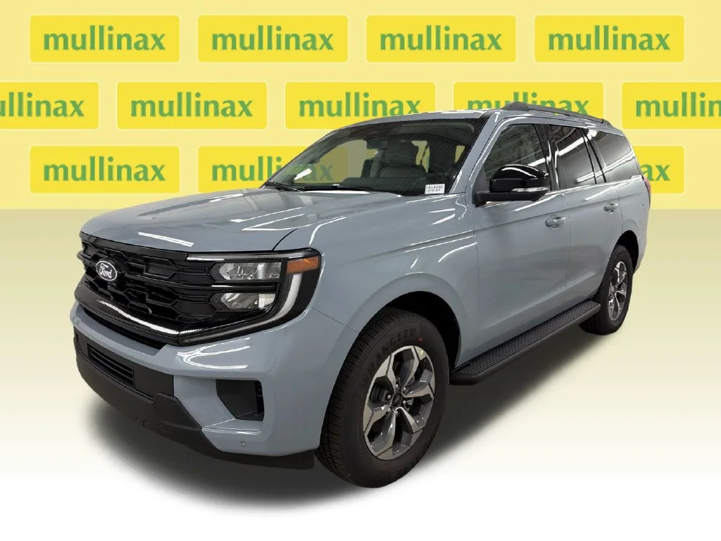 New 2027 Gray Ford Active image 13