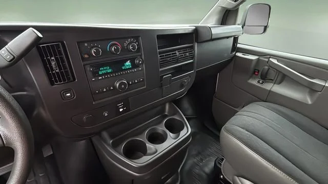 Used 2024 Summit White GMC Work Van image 23