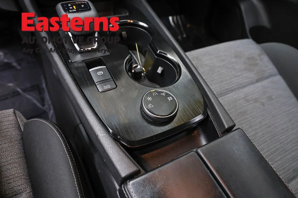 Used 2023 Black Nissan SV image 20