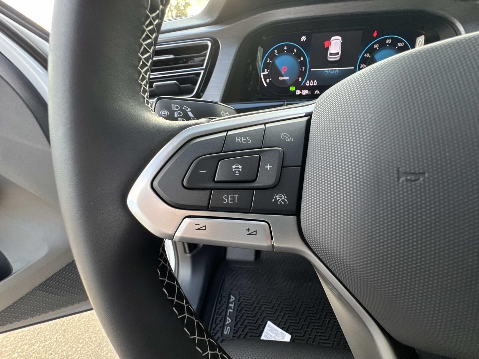 2026 Volkswagen Atlas Cross Sport SE - Photo 15
