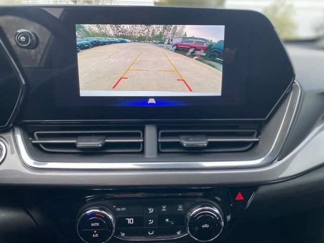 Used 2025 White Chevrolet ACTIV image 22