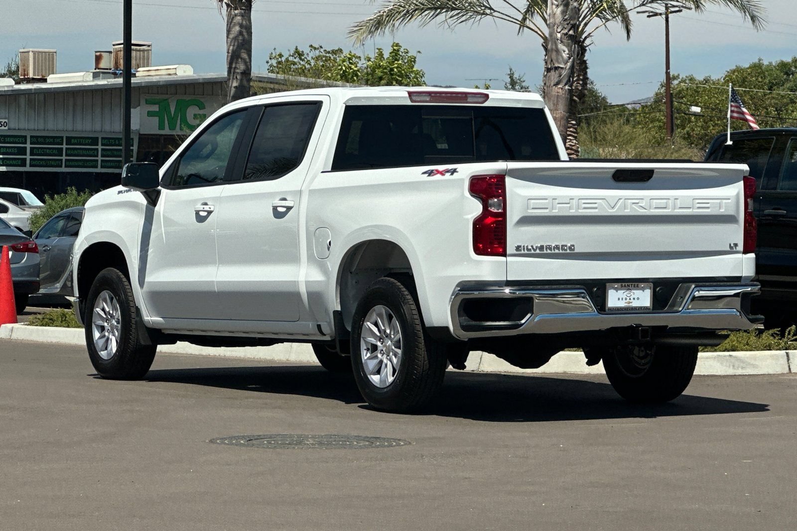 2026 Chevrolet Silverado 1500 LT - Photo 6