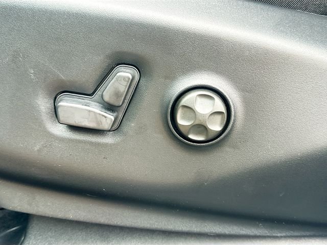 2026 Chrysler Pacifica Select - Photo 20