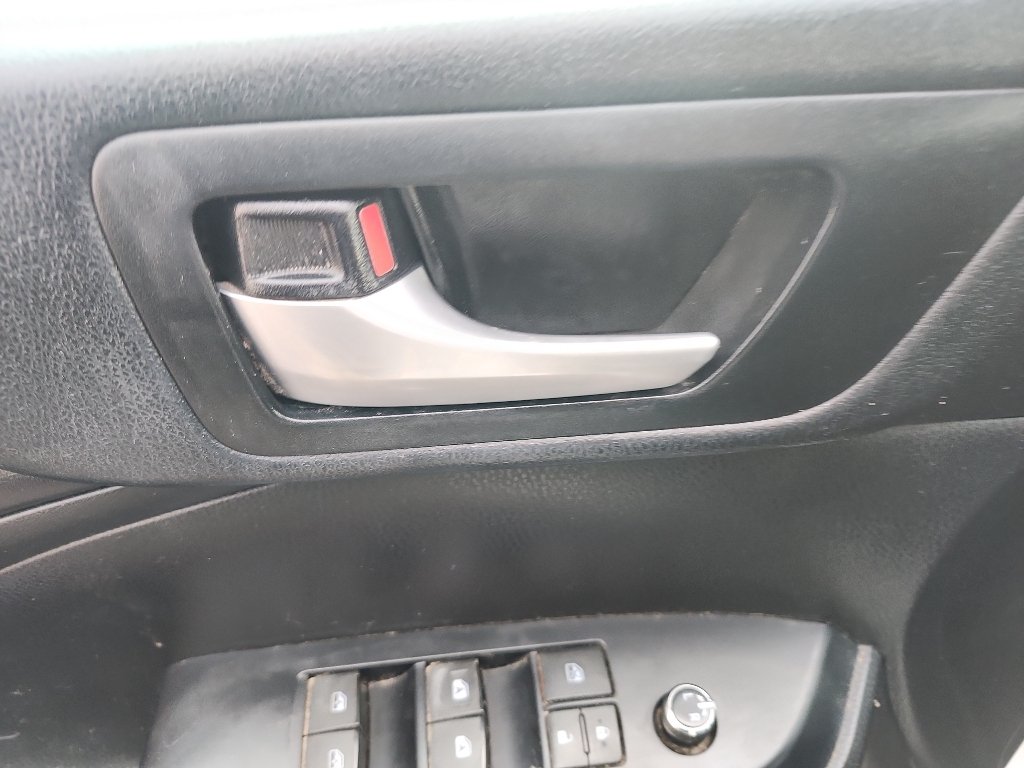 Used 2018 Blizzard Pearl Toyota SE image 19